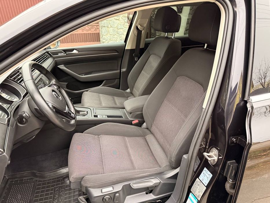 Passat B8 evropa 2.0 дизель. Автомат