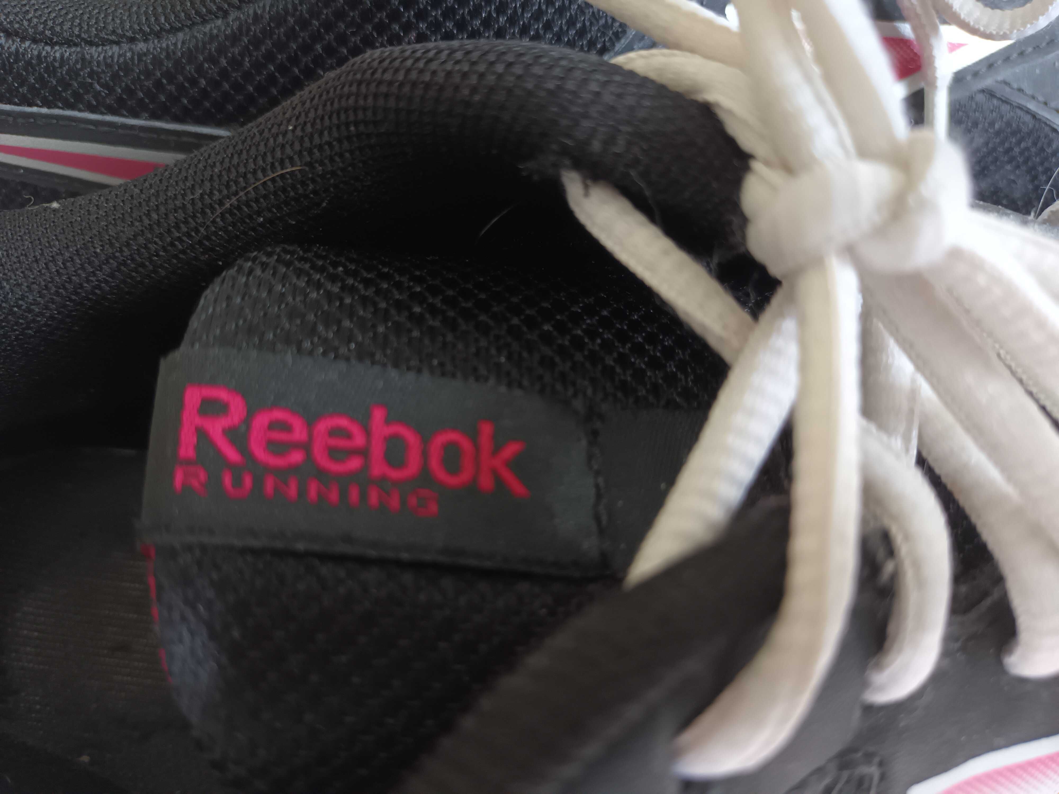 Buty sportowe Reebok running rozmiar 40,5