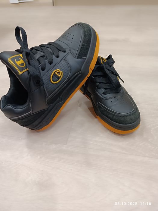 Хайтопи, кросівки підросткові демісезонні