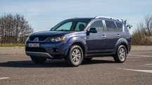 Mitsubishi Outlander 3.0 V6 Benzyna 4x4 | 2008 | Automat | 7 miejsc |