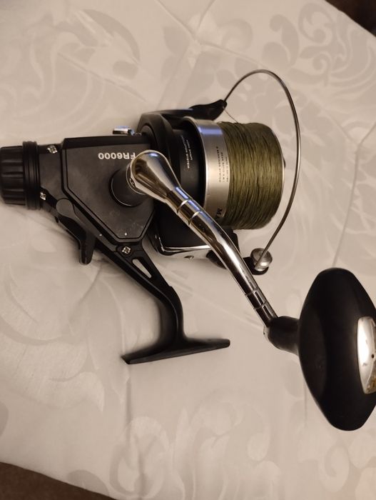 Kołowrotek Jaxon karpiowy Marlon FR6000