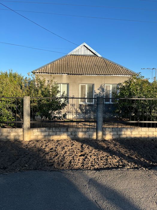 Продам будинок в місті Баштанка