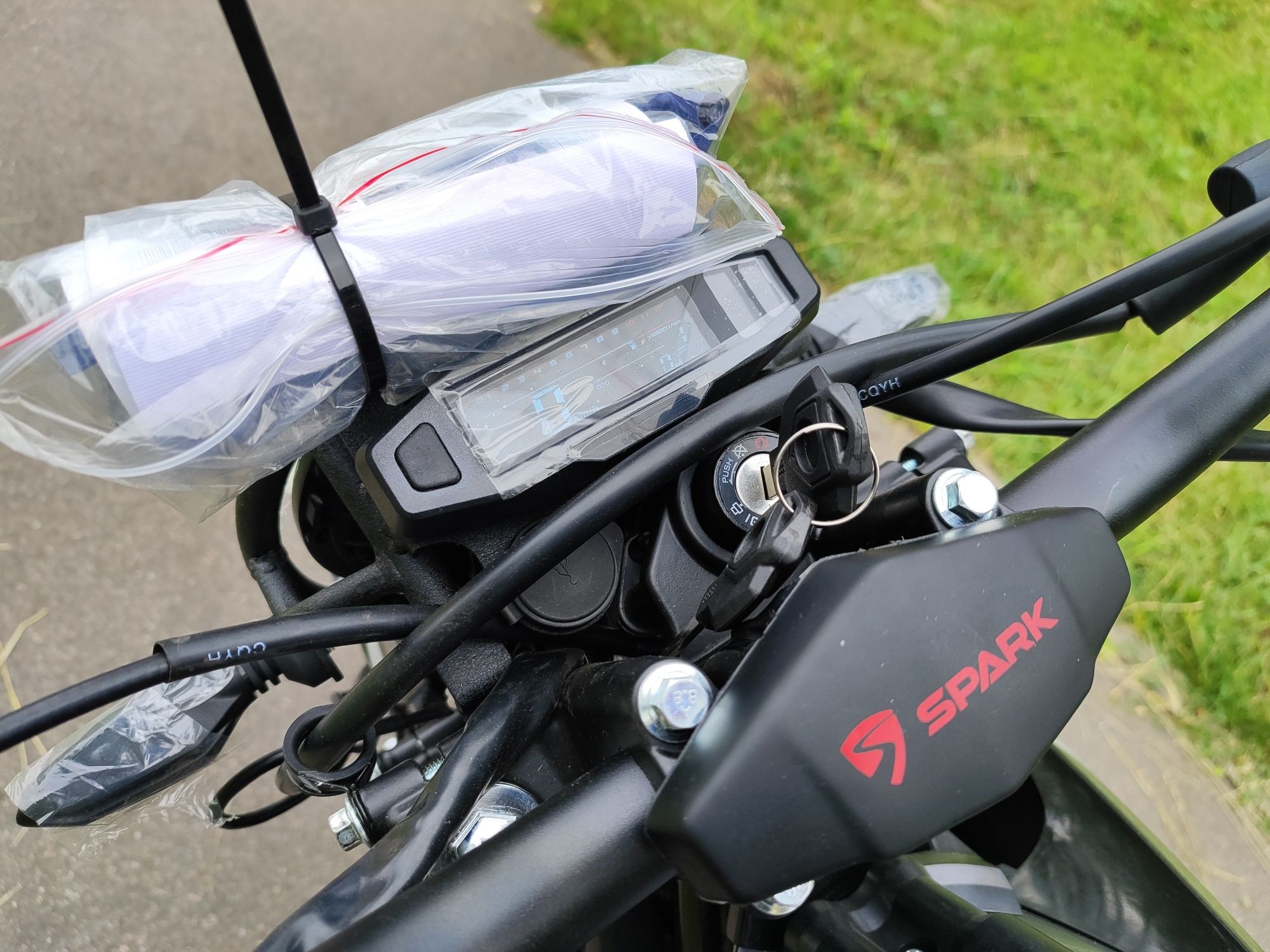Мотоцикл Spark SP250D-3.  2024