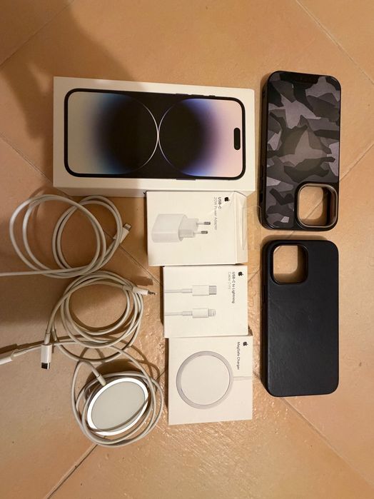 Iphone 14 pro max 256 gb com carregador e cabos incluido