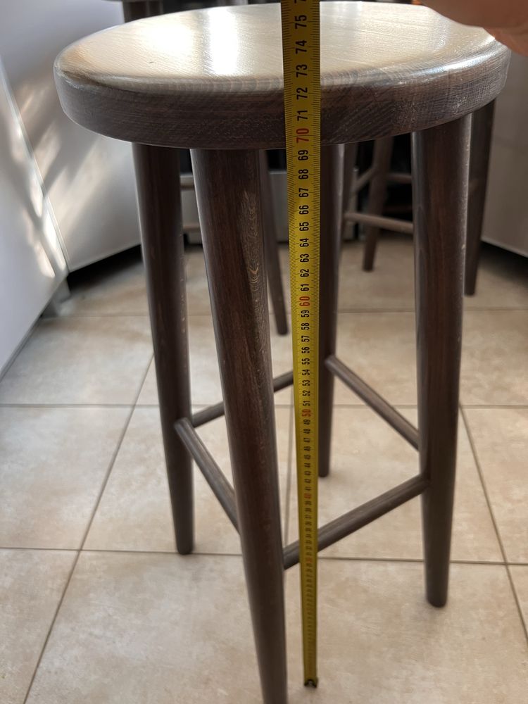 Taboret barowy hoker drewniany szary