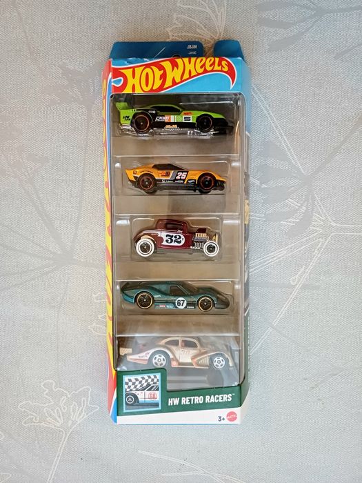 Hotwheels zestaw 5 samochodzików Retro Racers