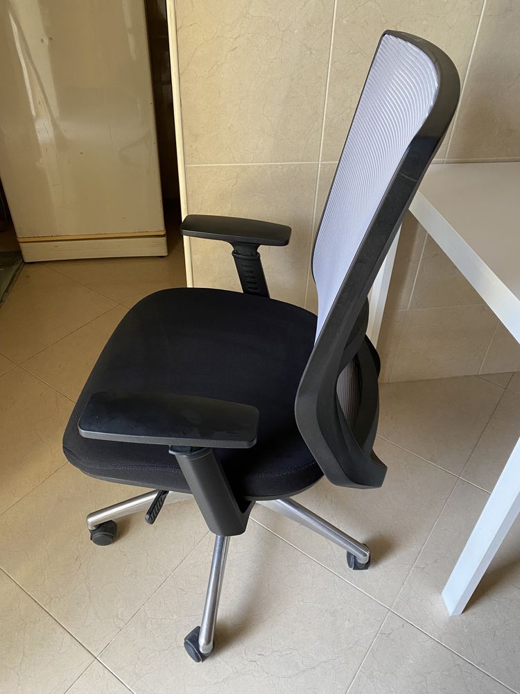 Cadeira escritório profissional 8h/trabalho