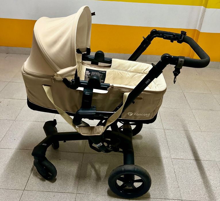 Trio Concord edição Bordada - carrinho, alcofa e ovo