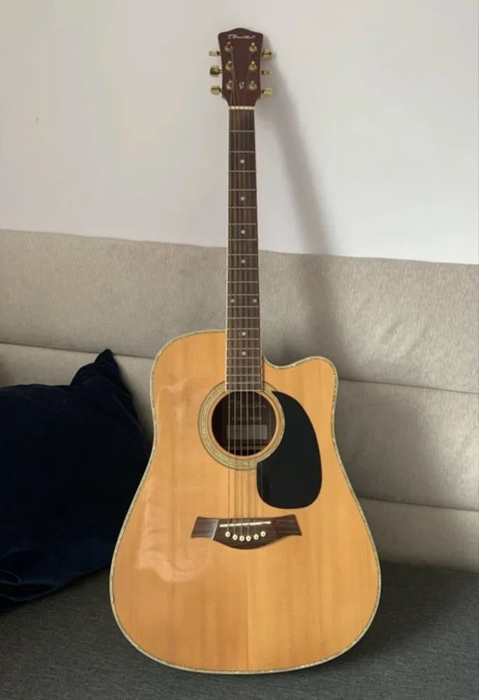 Gitara jak nowa stan bardzo dobry l KISIELEWSKIEGO