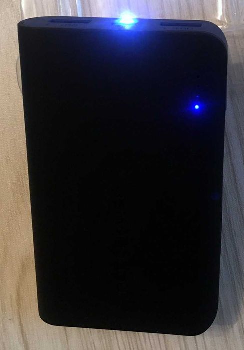 Павербанк с фонариком ultron RealPower PB-6k 8000mAh USB-A Li-Ion