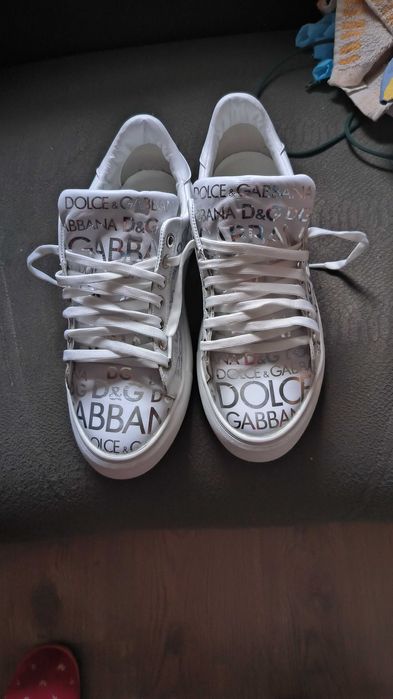 Продам Кросiвки бiлi