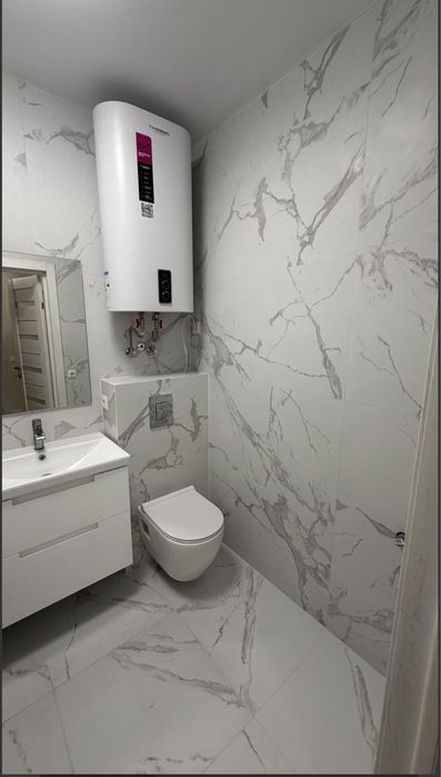 Продаж/Квартира, Київ, Голосіївський район, вул. Столичне шосе, 1