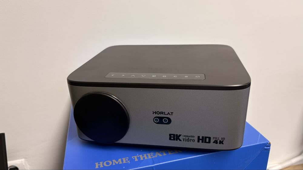 Projektor HORLAT 26000 Lumenes Android  GWARANCJA