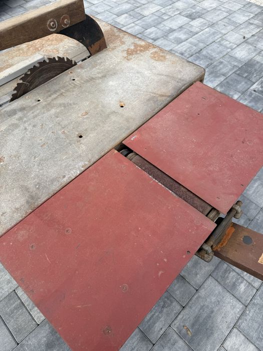 Piła stołowa z heblarką 380v