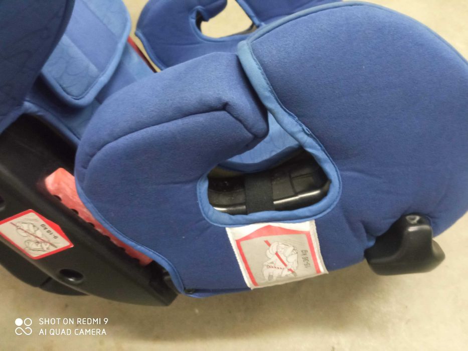 Fotelik samochodowy 9-36 kg, stan bardzo dobry