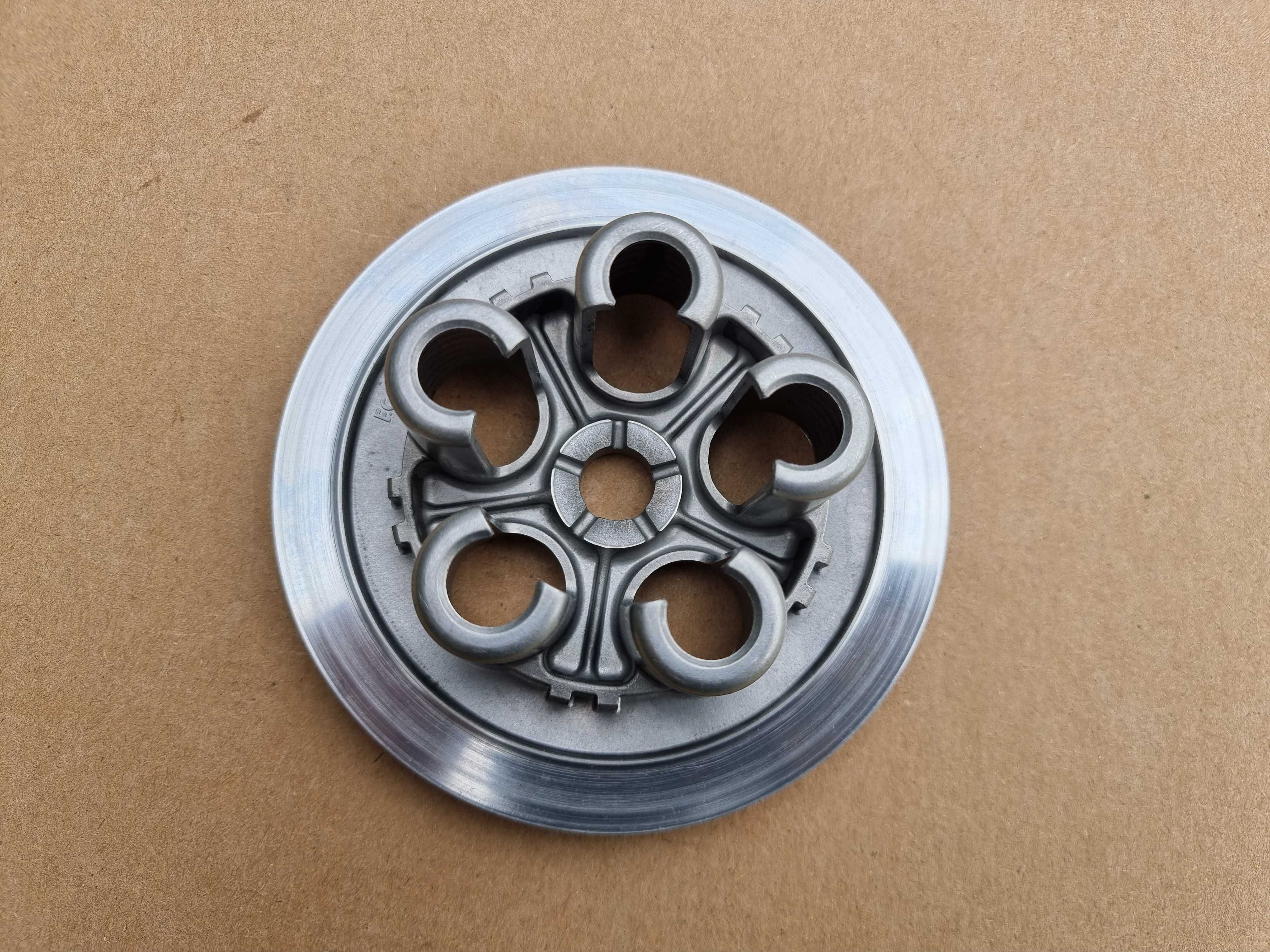Docisk sprzęgła Honda CRF 250 r. 10-17 OEM