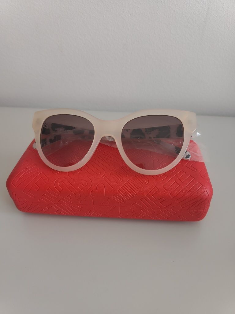 Óculos de sol Moschino -  bege - NOVOS