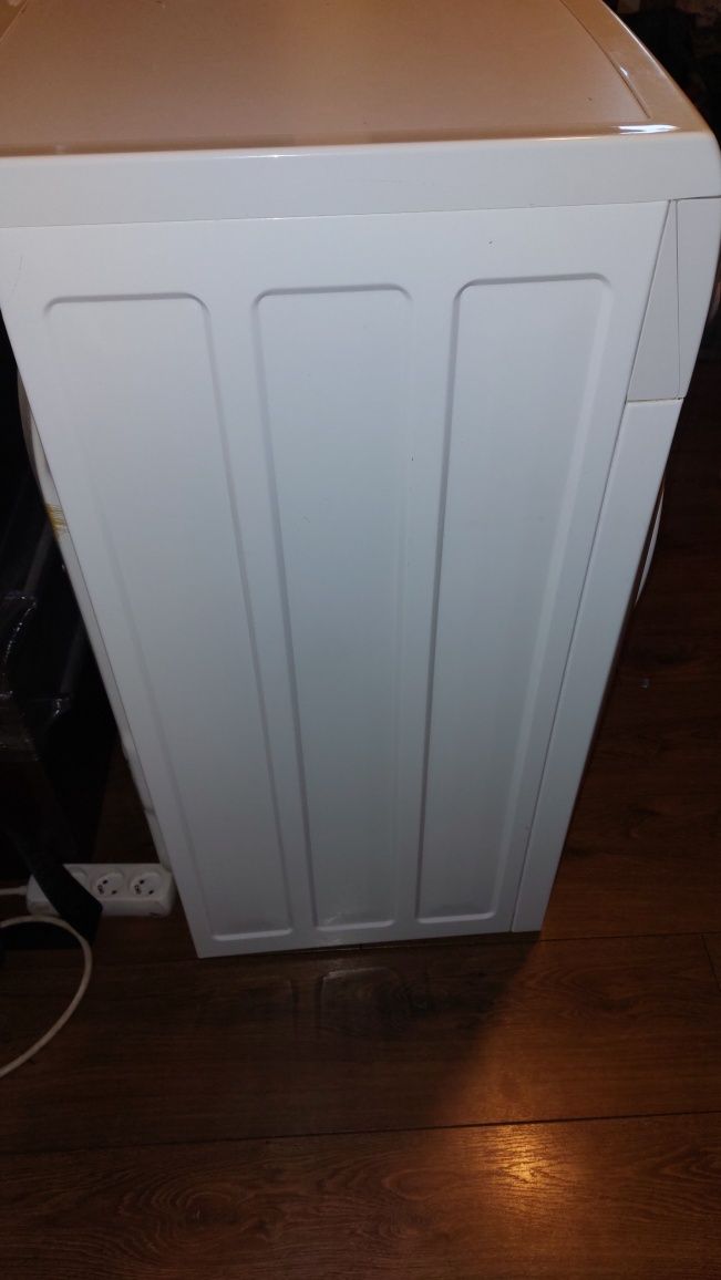 Pralka elektrolux 126540W