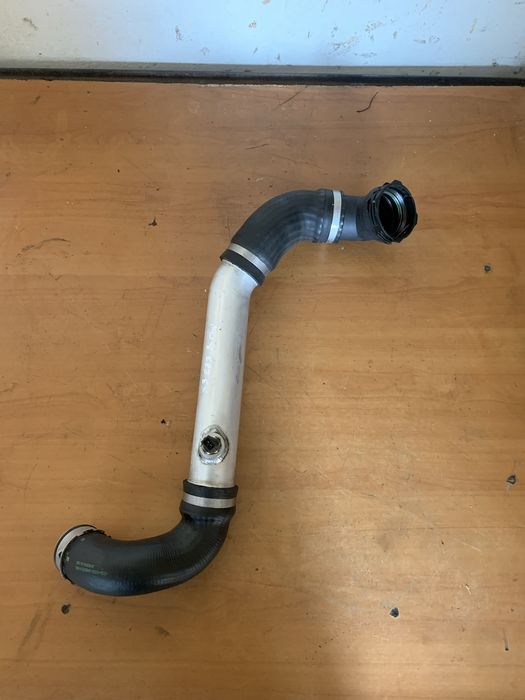 Wąż dolotowy bmw x3 e83 3.0d 2.0d wąż intercooler -> kolektor ssący