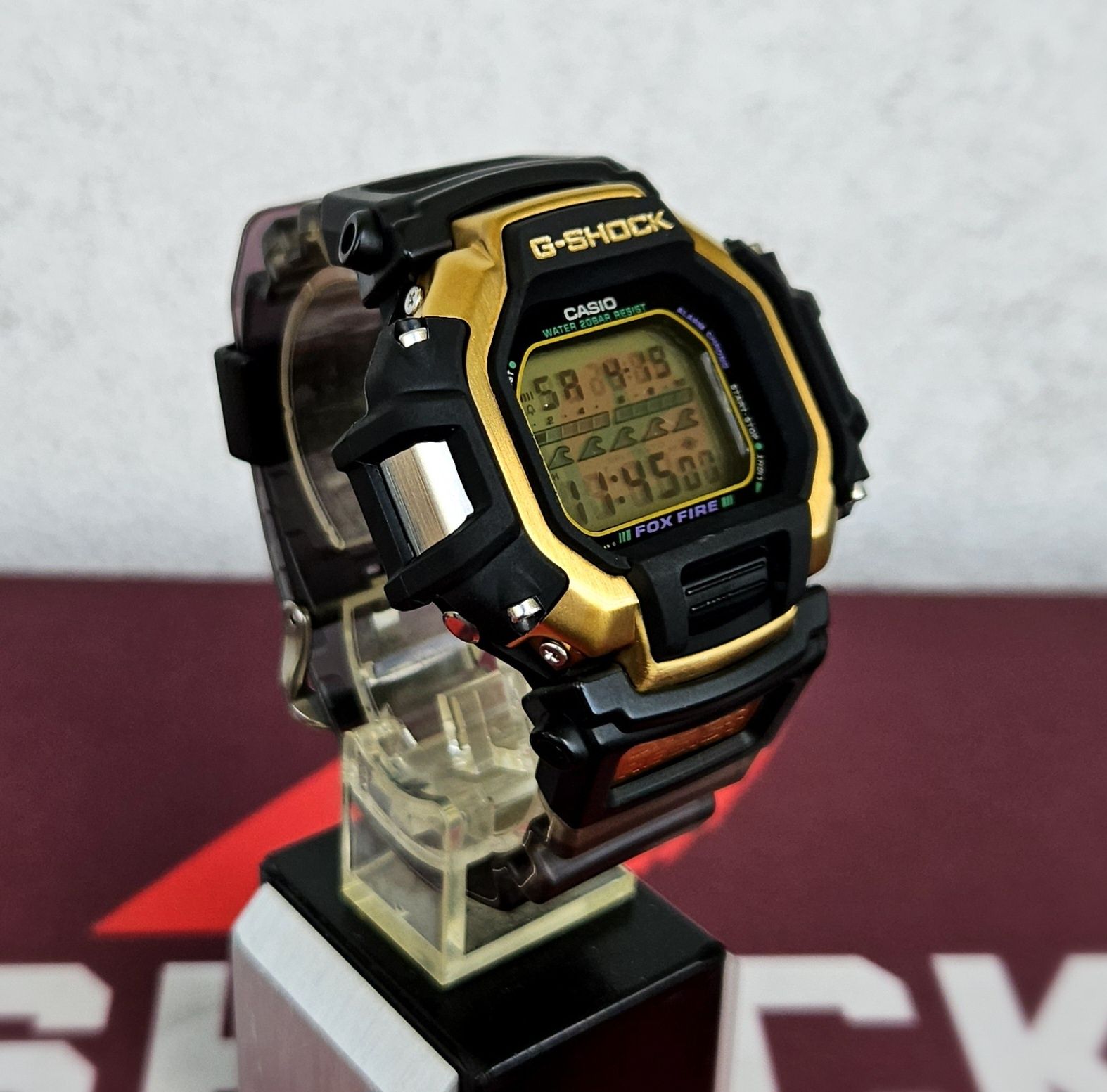 Hit! DW-8160 Foxfire Endless Summer vintage-G Casio G-shock 1995