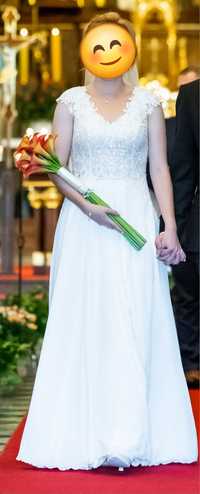 Suknia ślubna 38, 163 cm + 5,5 buty  z podpiętym trenem, koronką, ecru