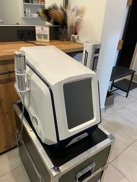 Продам аппарат для массажа эндосфера и вакуумный апарат