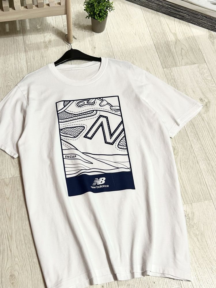 New Balance 990 Center Logo Tee Футболка оригінал оригинал Опт