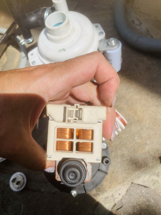 Запчасти на посудомойку  Indezit