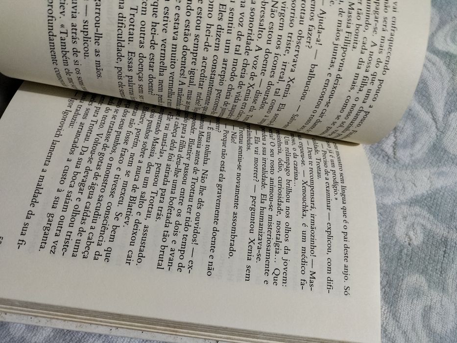 Livro  Konsalik - O Médico da Czarina