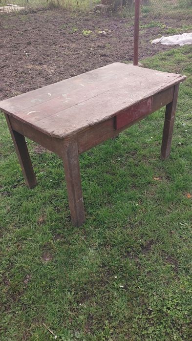 Stół drewniany do warsztatu