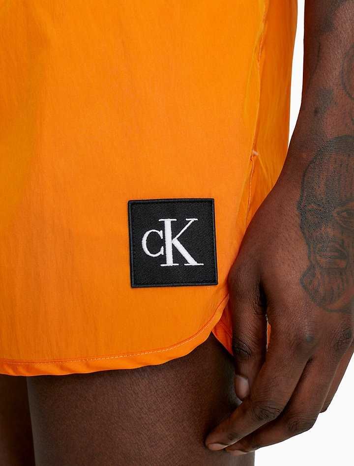 Шорты-плавки calvin klein (ck swim runner swim shorts)с америки m,l