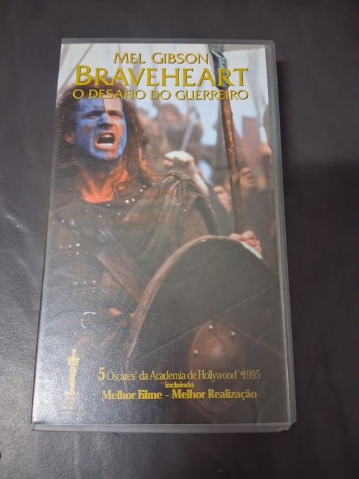 Filmes de vários géneros em VHS