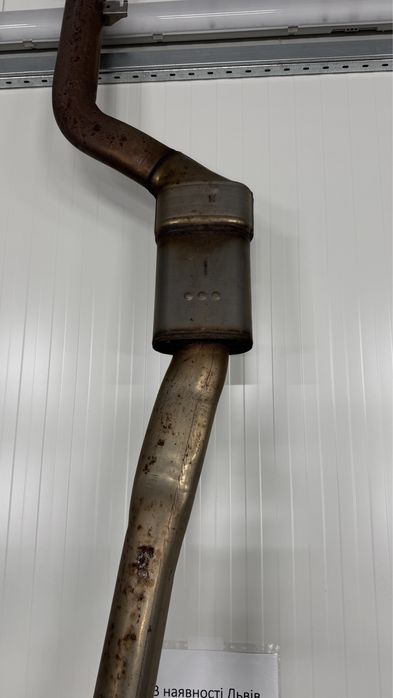 Вихлопна труба бмв g20 глушник каталізатор резонатор бмв заслонув