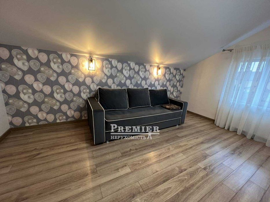 Продам сучасний будинок в Фонтанці