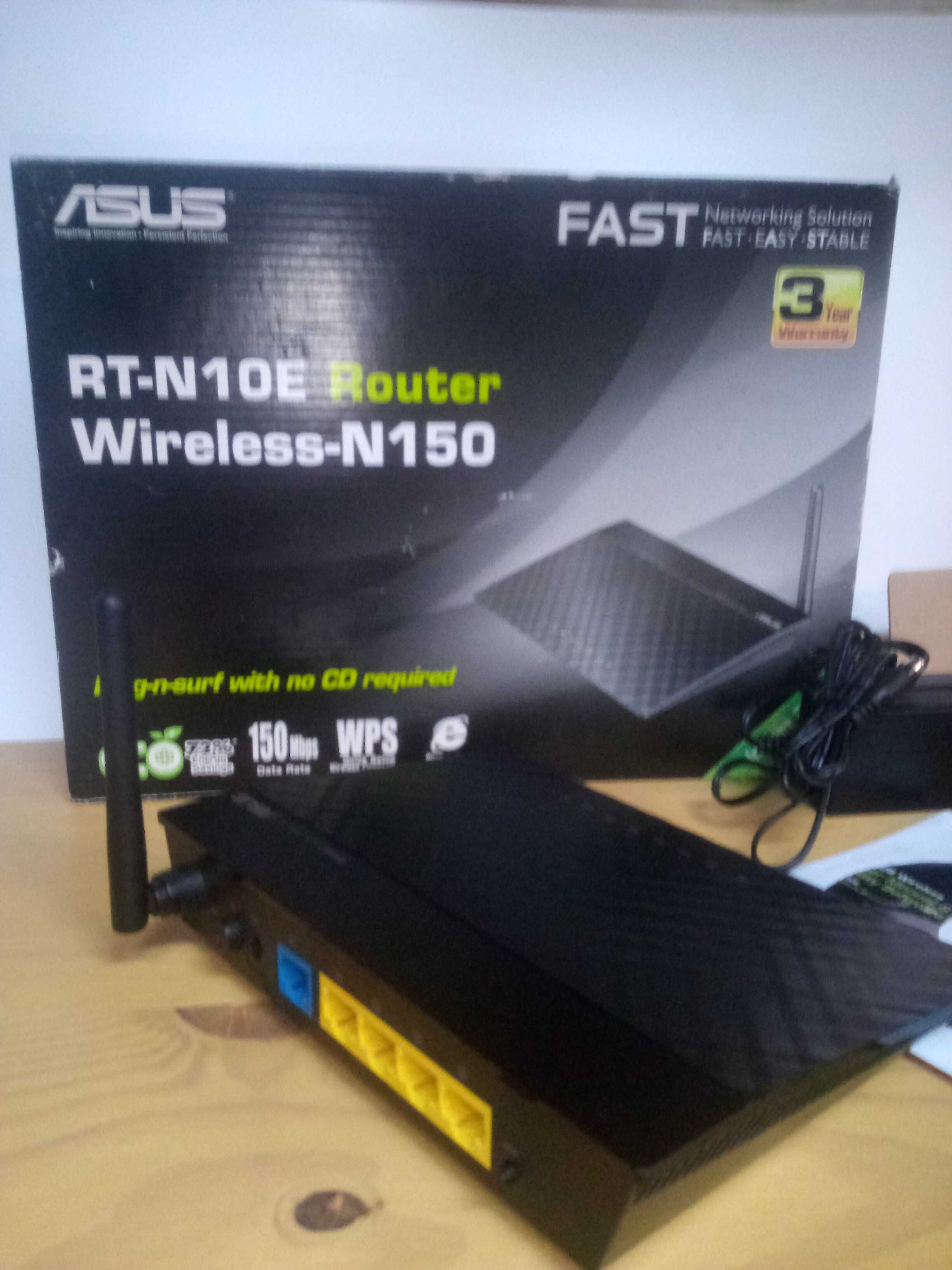 Router ASUS RT-N10E Wireless N Router