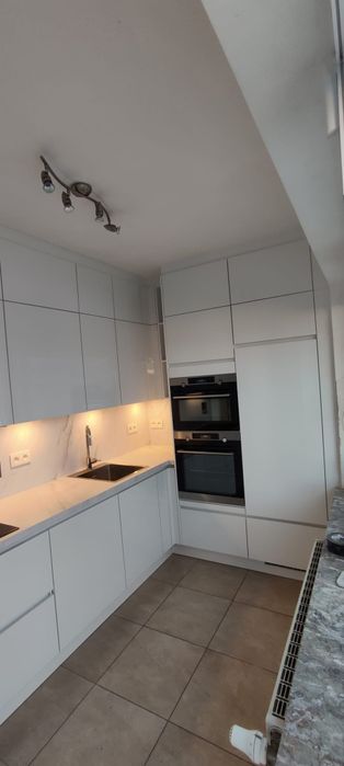 Montaż mebli montaż kuchni