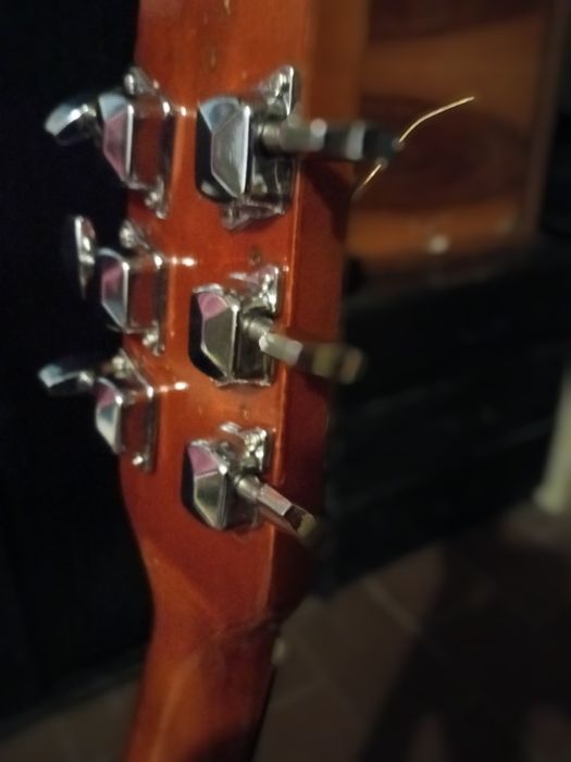Gitara akustyczna