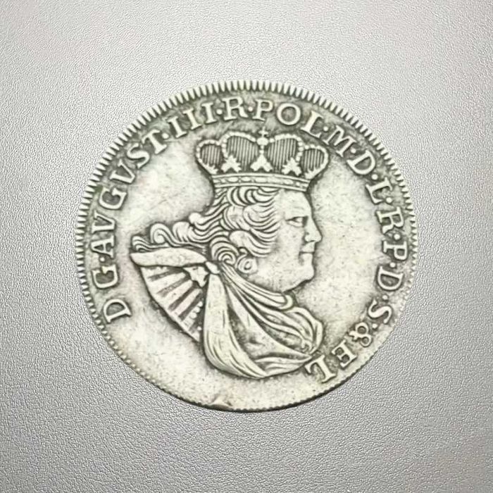 Серебрянная монета 1шт 1763 года Польша 3.3см