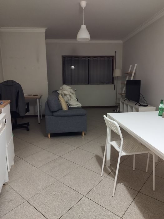 Sofa 3 lugares cinzento COMO NOVO JYSK