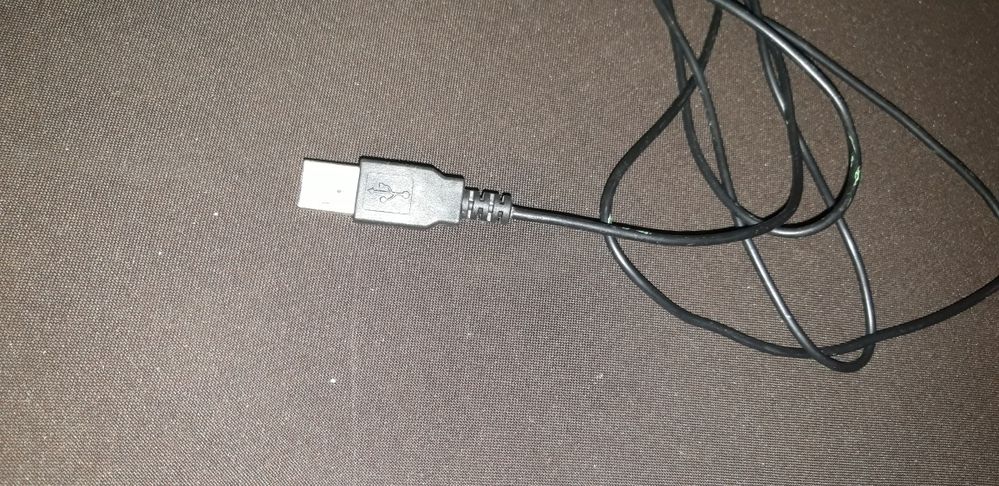 Продам USB клавиатуру