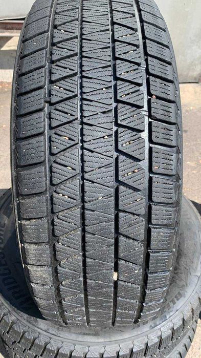 245/60 R18 105S Bridgestone Blizzak DM-V3, зимова, комплект