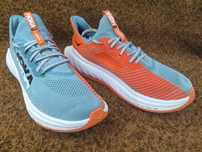 Кросівки літо оригінал Hoka 44 розмір.