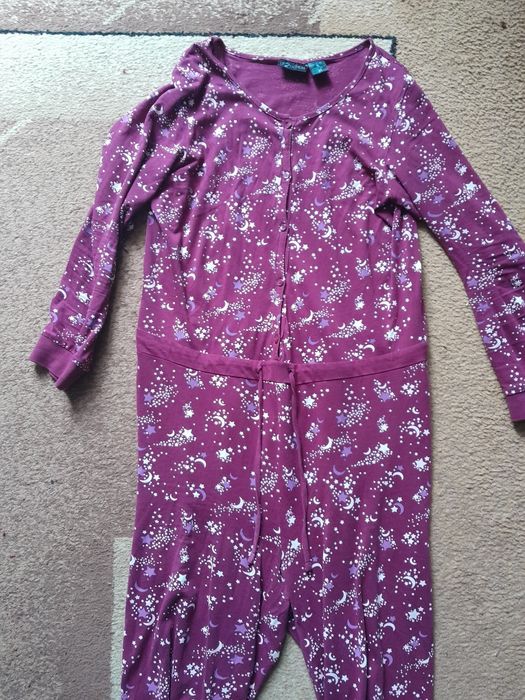 Damska, zimowa piżama jednoczęściowa rozm. L (40)