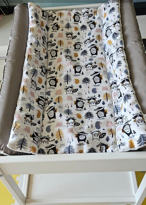 Woodies przewijak drewniany plus dmuchany przewijak.