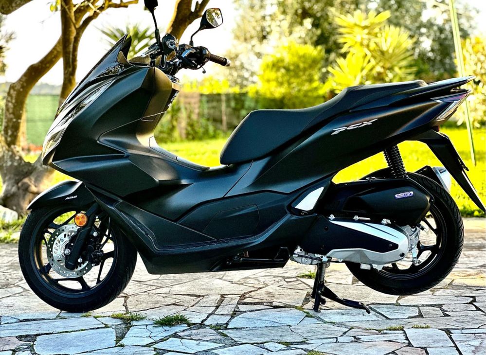 Honda PCX 2024 com apenas 1100km Como Nova