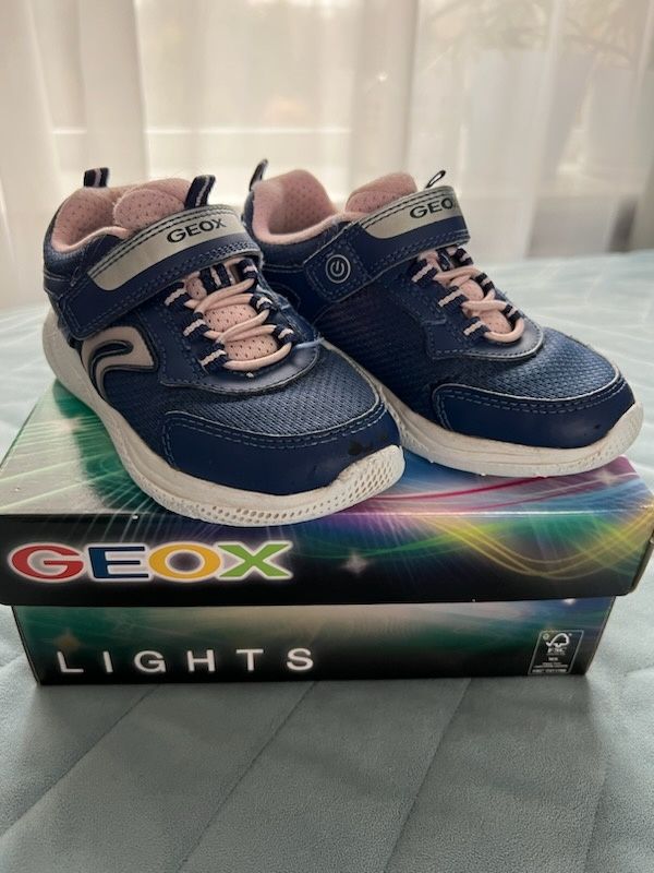 buty sportowe Geox 27