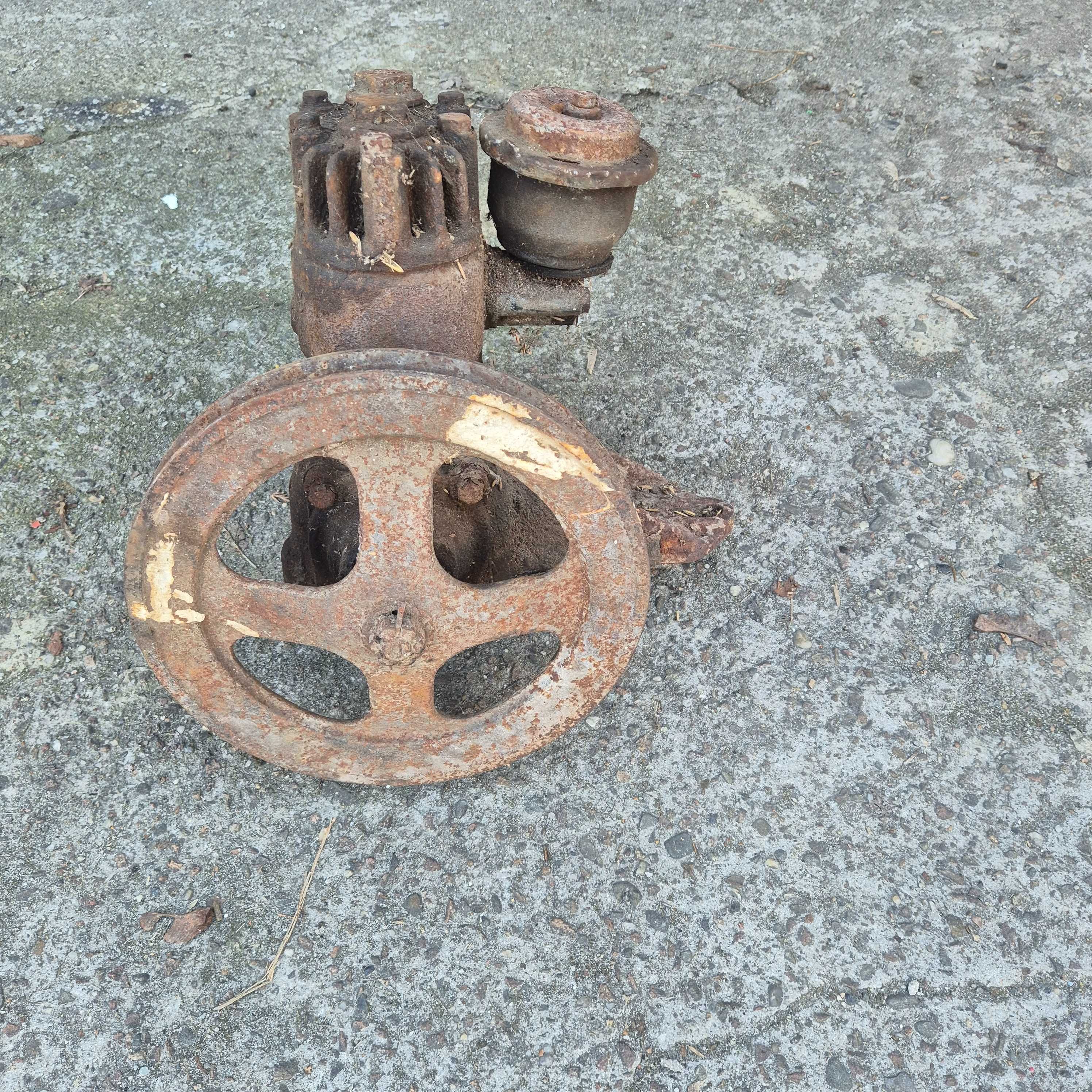 Kompresor dwu cylindrowy ził 131
