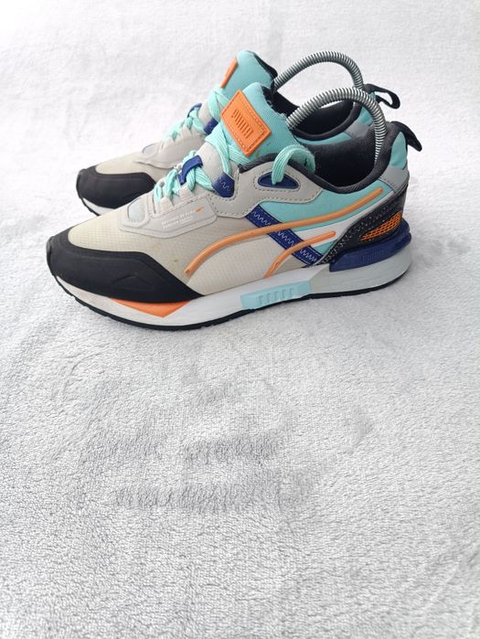 Женские кроссовки Puma р36