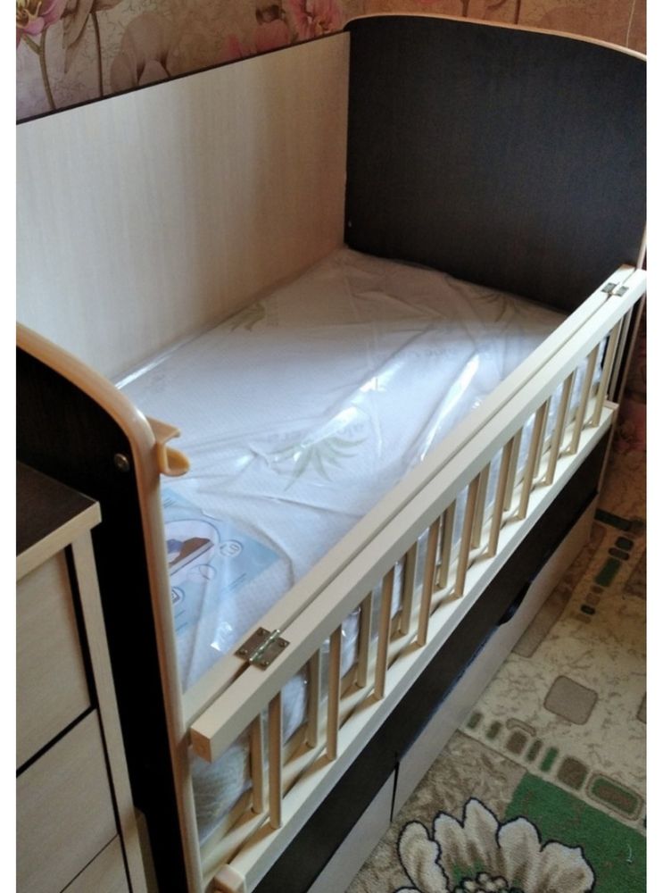 Дитяче ліжечко "Трансформер"