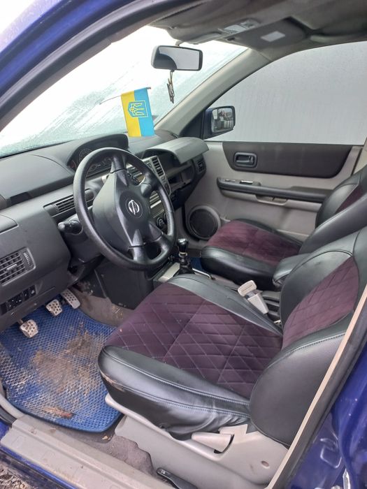 Розборка Розбирается Нісан х-треіл т30 2.2д Nissan X-treil T30 2.2D